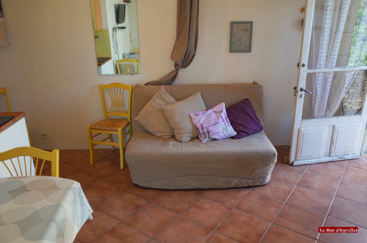 Studio Gard Calme Et Nature Russan Exterior photo